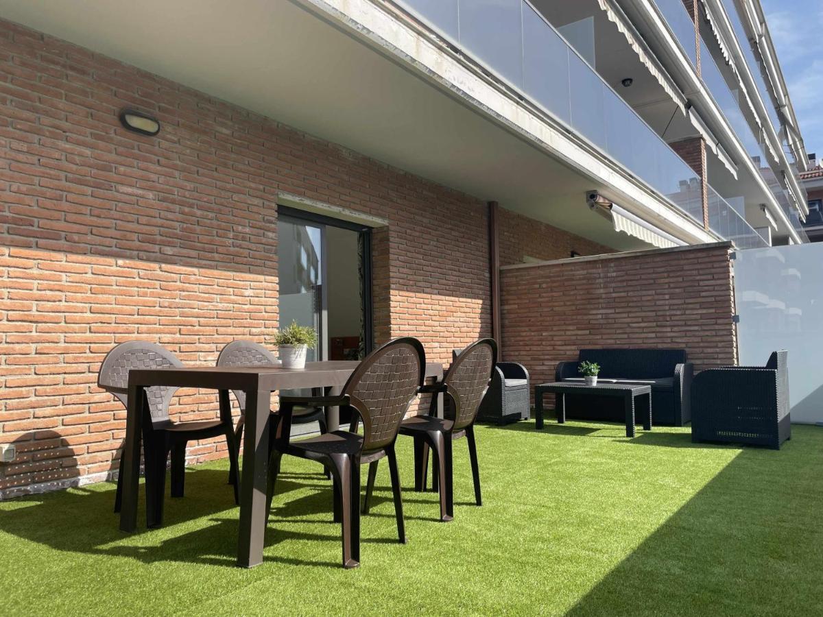 Solarium Con Terraza A 5 Minutos De La Playa Apartment Girona Bagian luar foto